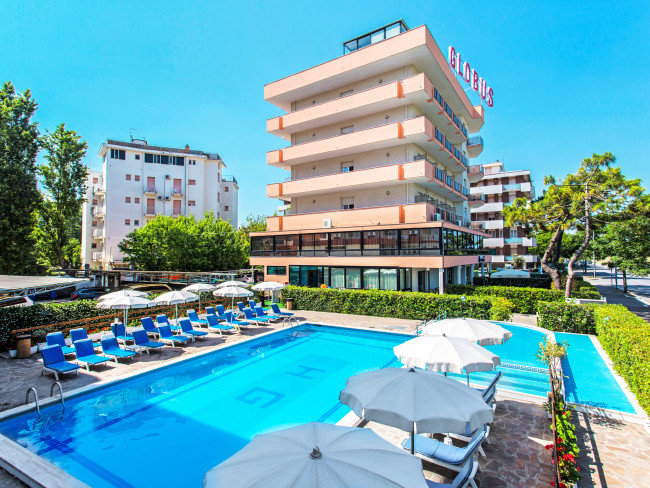 Hotel Gallia und Family Hotel Globus in Valverde di Cesenatico, Rimini Außenaufnahme