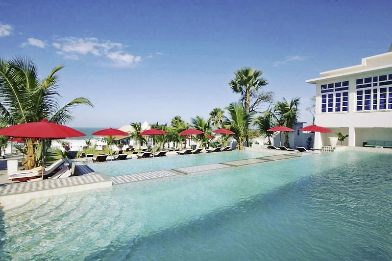 Coco Ocean in Bijilo, Banjul (Gambia) Pool