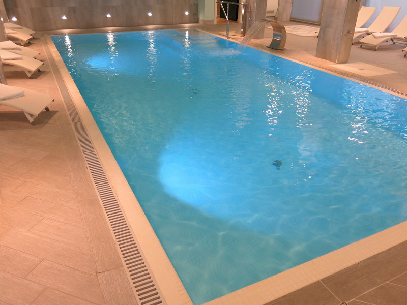 Hallenbad