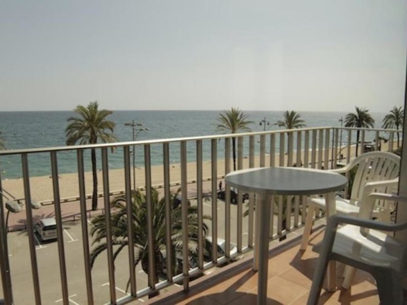 Apartamentos Zodiac in Lloret de Mar, Barcelona Terasse