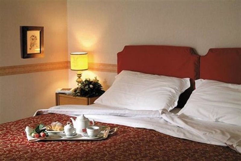 American Hotel in Pozzuoli, Neapel Wohnbeispiel