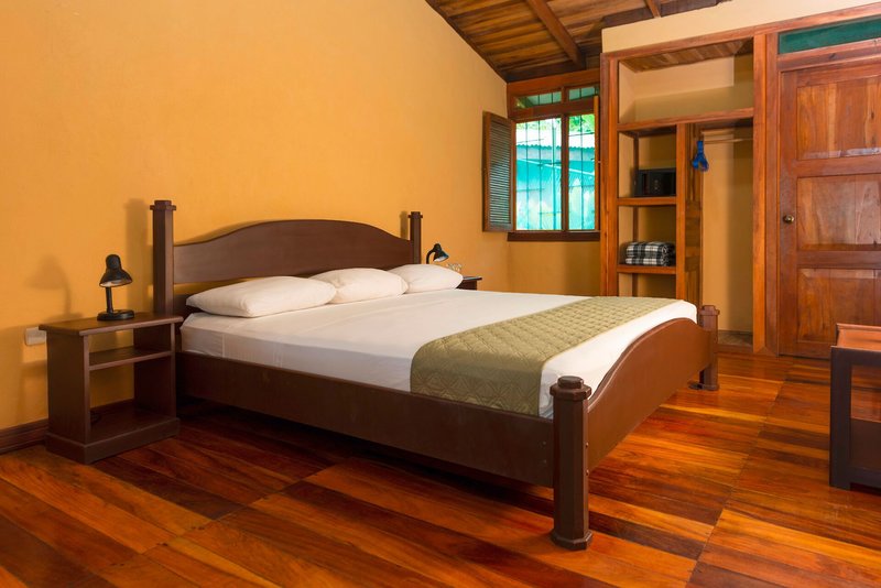 Laguna Lodge in Nationalpark Tortuguero, San Jose (Costa Rica) Wohnbeispiel
