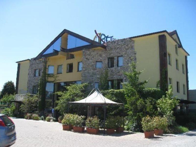 Art & Hotel Aeroporto in Stezzano, Mailand (Malpensa) Außenaufnahme