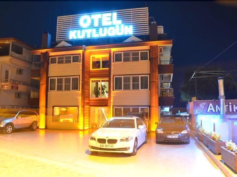 Kutlugun Sahil Otel in Akçay, Izmir Außenaufnahme