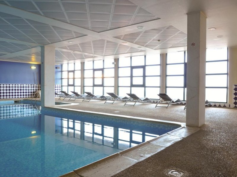 Hallenbad