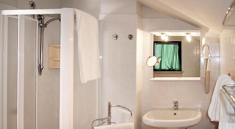 Elite in Salsomaggiore Terme, Bologna Badezimmer