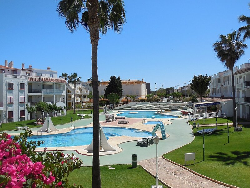 Apartamentos Habitat - Playa Romana 3000 in Alcocéber, Valencia Außenaufnahme