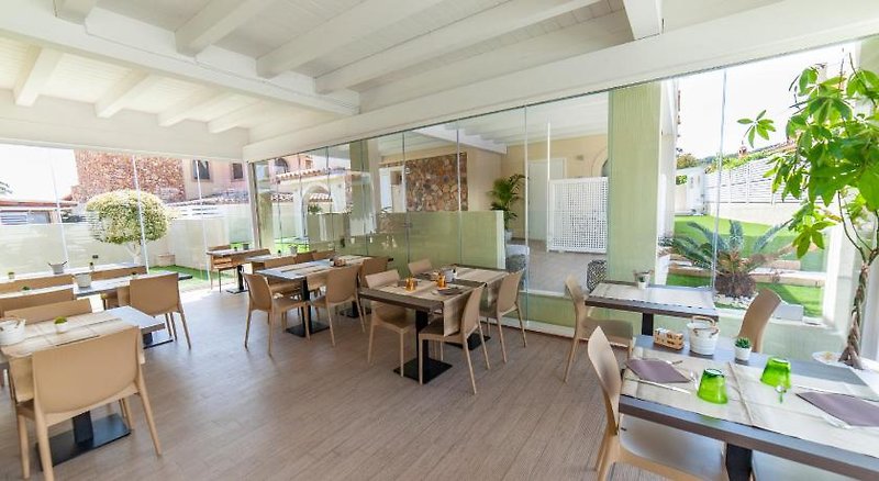 Suimi's Hotel in Villasimius, Cagliari Restaurant