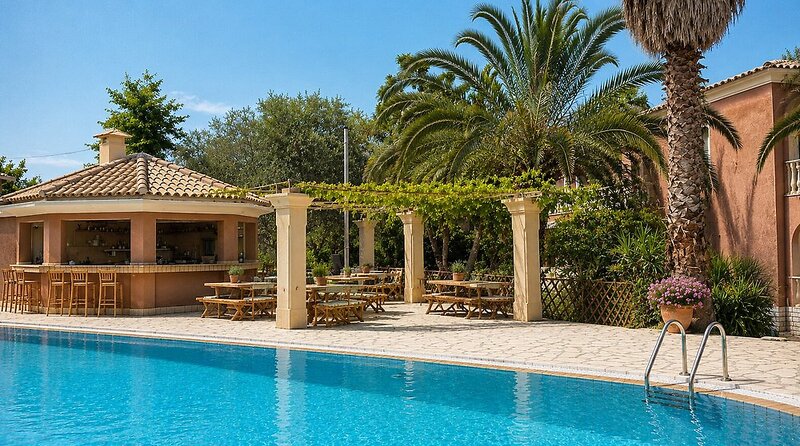 Pierhouse Hotel Corfu - Gouvia in Gouvia, Korfu Pool Pierhouse Hotel Corfu - Gouvia in Gouvia, Korfu Pool