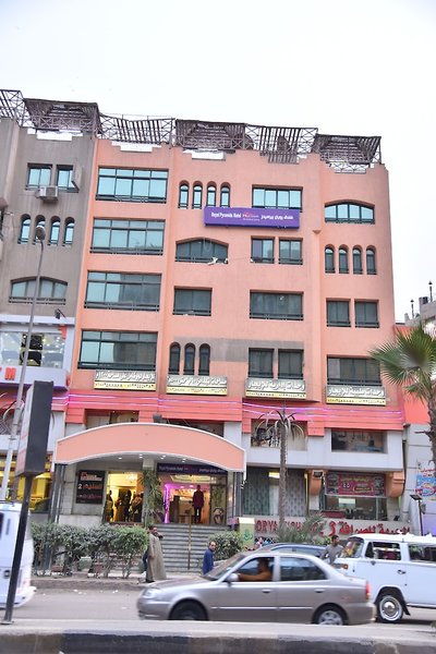 Middle East in Gizeh, Kairo Außenaufnahme