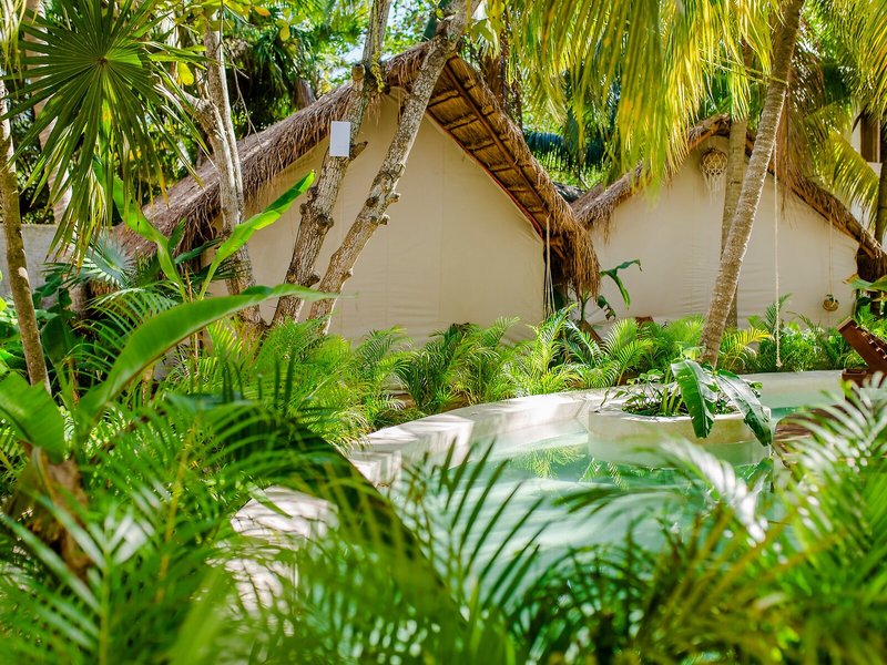 Hotel Serena Glamping Tulum in Tulum, Cancun Außenaufnahme