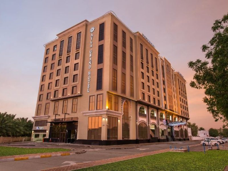 Ayla Grand Hotel in Al Ain, Dubai Außenaufnahme