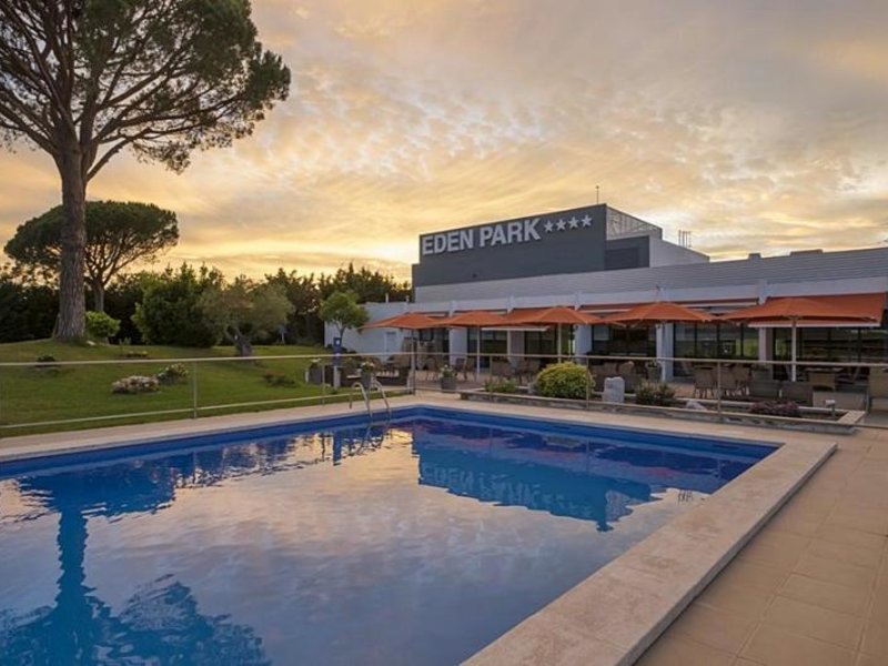 Hotel Eden Park in Riudellots de la Selva, Gerona Pool