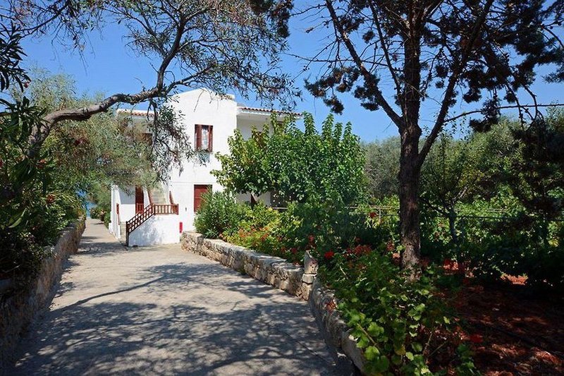 Ekati Apartments in Stalida, Heraklion (Kreta) Garten