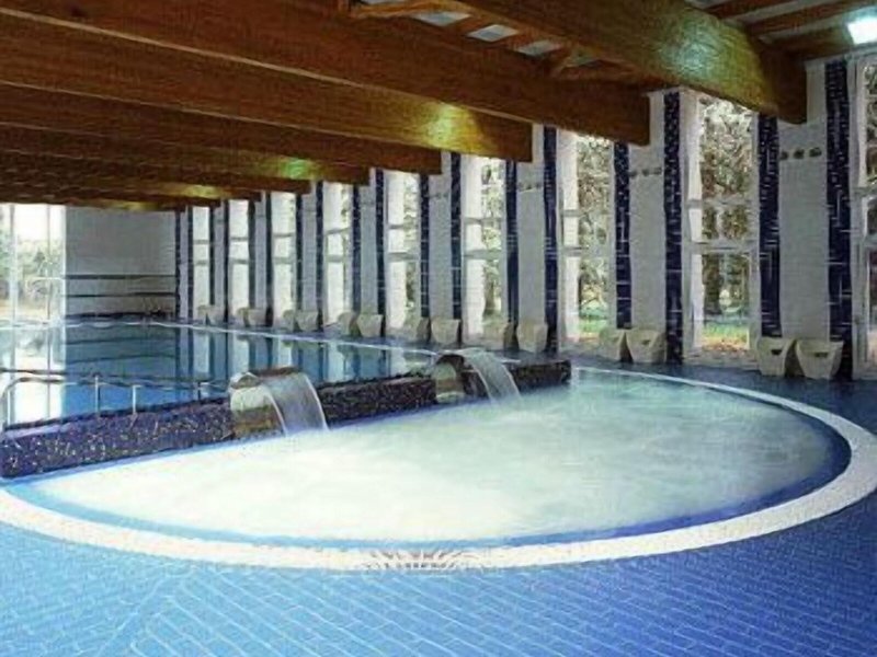 Hotel delle Rose Terme Wellness & Spa in Monticelli Terme, Bologna Außenaufnahme