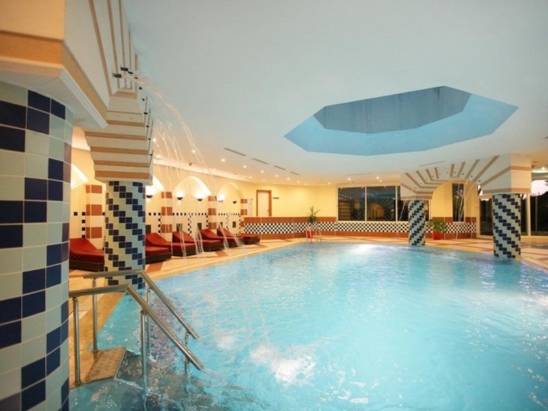 Hallenbad
