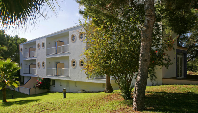 Hostal Es Pi 2 in Playa Mitjorn, Ibiza Außenaufnahme
