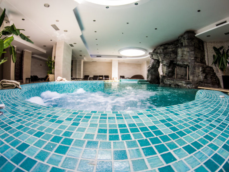 Hallenbad