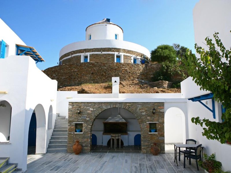 Poseidon in Ios-Stadt, Santorini Außenaufnahme