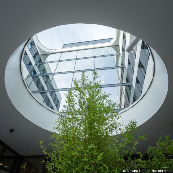 the niu Mesh in Stuttgart, Stuttgart (DE) Außenaufnahme