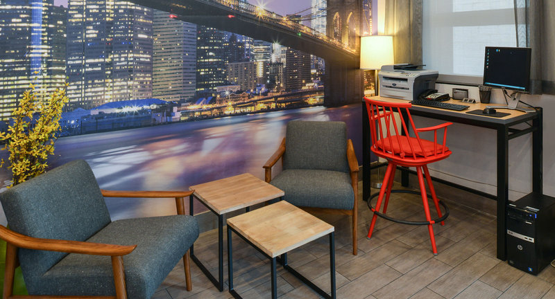 Comfort Inn Brooklyn in New York City, New York (John F Kennedy) Lounge/Empfang