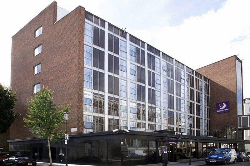 Premier Inn London Kensington Earls Court in London, London-Alle Flughäfen Außenaufnahme