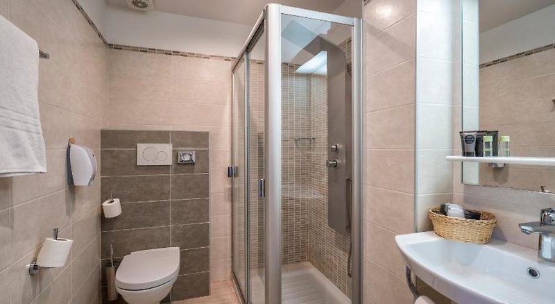 Everest Trento in Trient, Bolzano Badezimmer