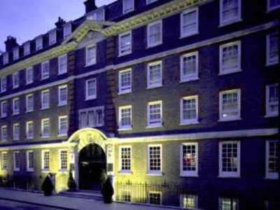 Fitzrovia Hotel in London, London-Stansted Außenaufnahme