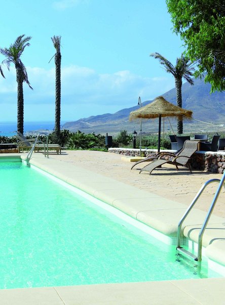 El Paraiso in Los Escullos, Almeria Pool