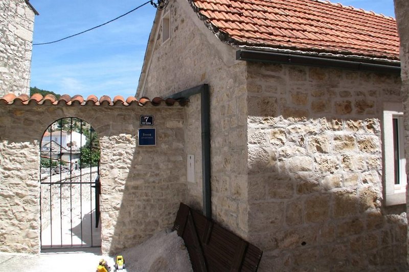 Apartments Kamen in Pucica, Split (Kroatien) Terrasse