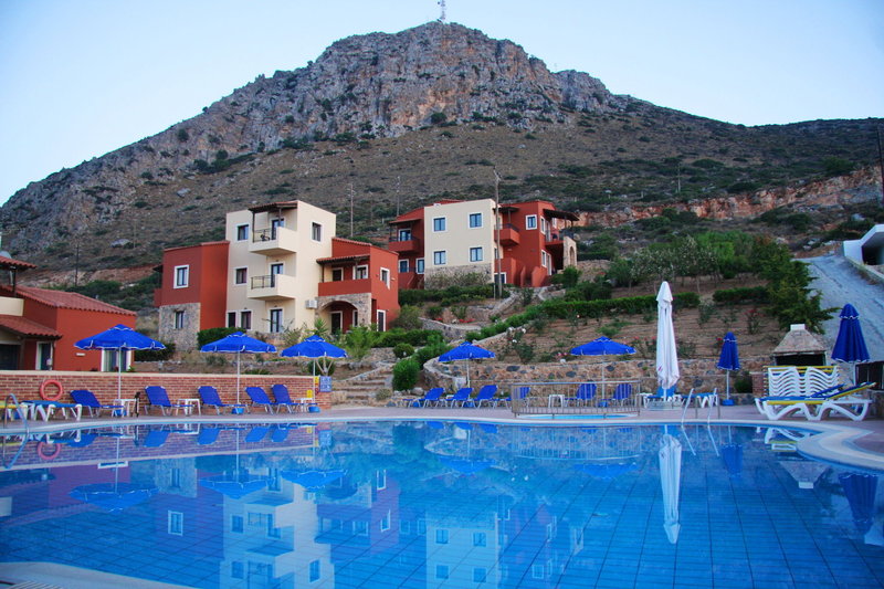 Driades Apartments in Piskopiano, Kreta Pool
