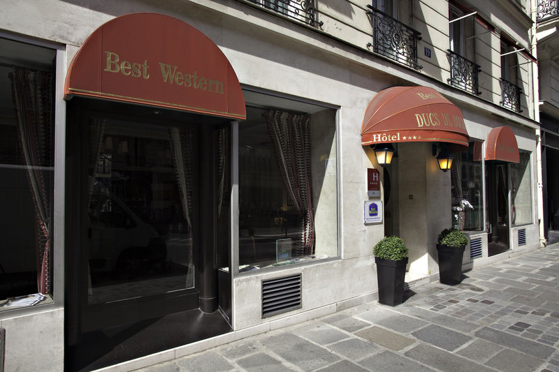 Hotel Ducs de Bourgogne in Paris, Paris-Charles De Gaulle Außenaufnahme