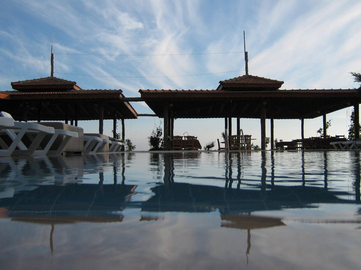 Hotel As Queen Beach in Kizilot, Türkische Riviera Pool