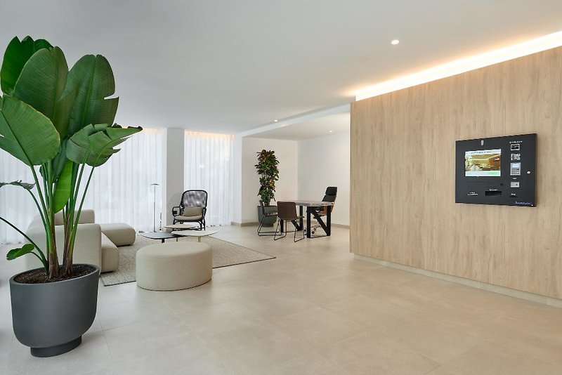 Apartamentos Luna Suites Granada in Granada, Malaga Lounge/Empfang