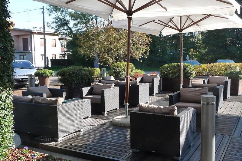 First Hotel Milan Malpensa Airport in Somma Lombardo, Mailand (Malpensa) Terrasse