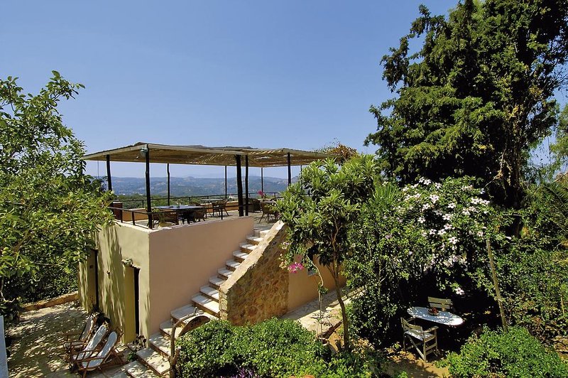 Elia in Ano Vouves, Chania (Kreta) Garten