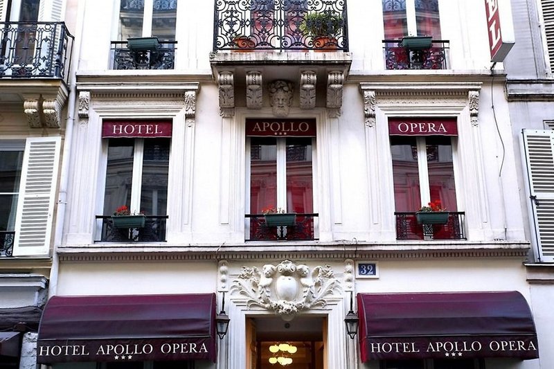 Apollo Opera in Paris, Paris-Charles De Gaulle Bar