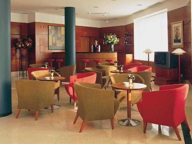 Travelodge Madrid Coslada Airport in Coslada, Madrid Lounge/Empfang