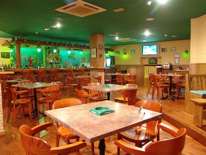 Bar