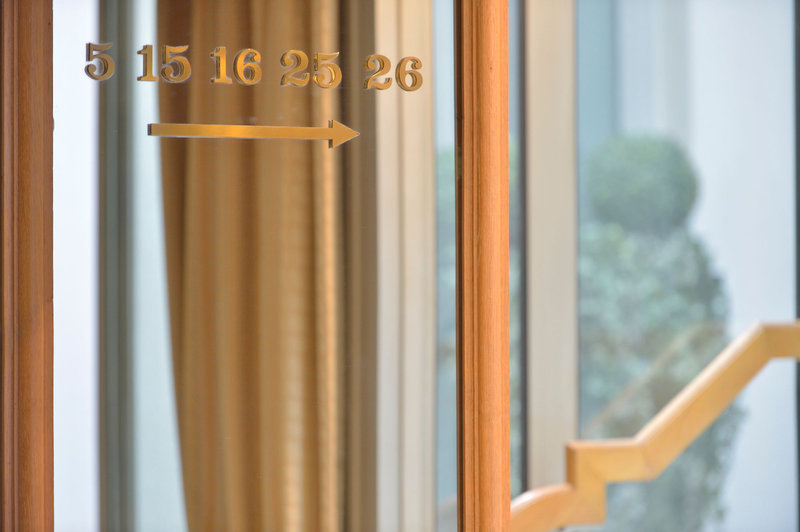 Hotel Renoir Saint German in Paris, Paris-Charles De Gaulle Lounge/Empfang