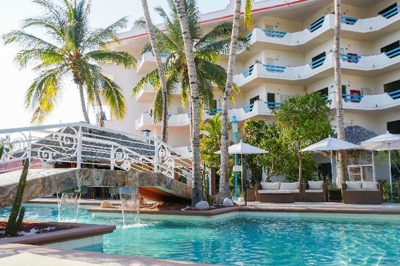 The Marine Waterfront Hotel in La Paz, San Jose Cabo Pool