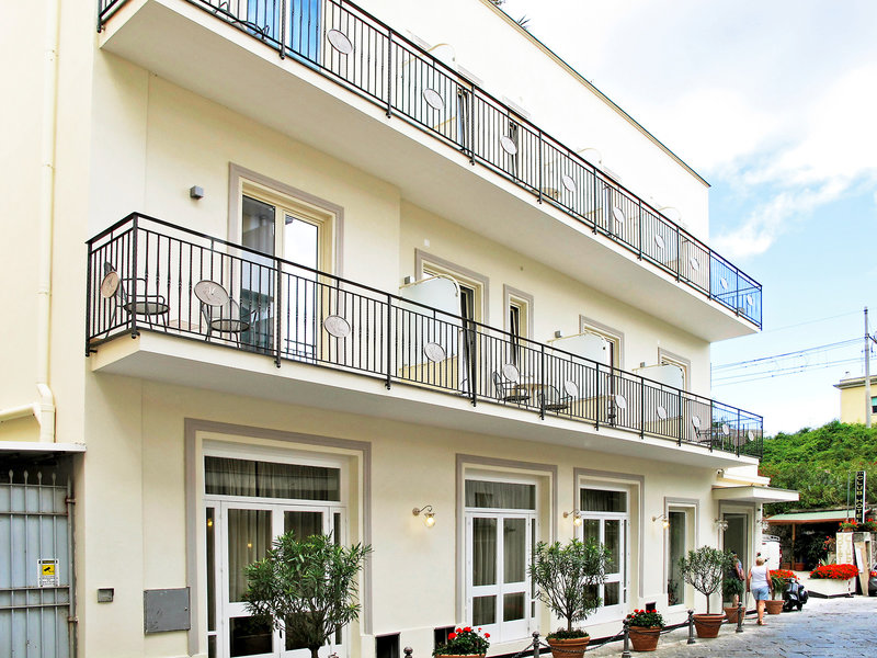 Hotel Club Sorrento in Sant'Agnello, Neapel Außenaufnahme