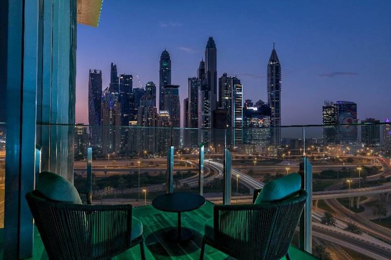Taj Jumeirah Lakes Towers in Dubai, Abu Dhabi Terrasse