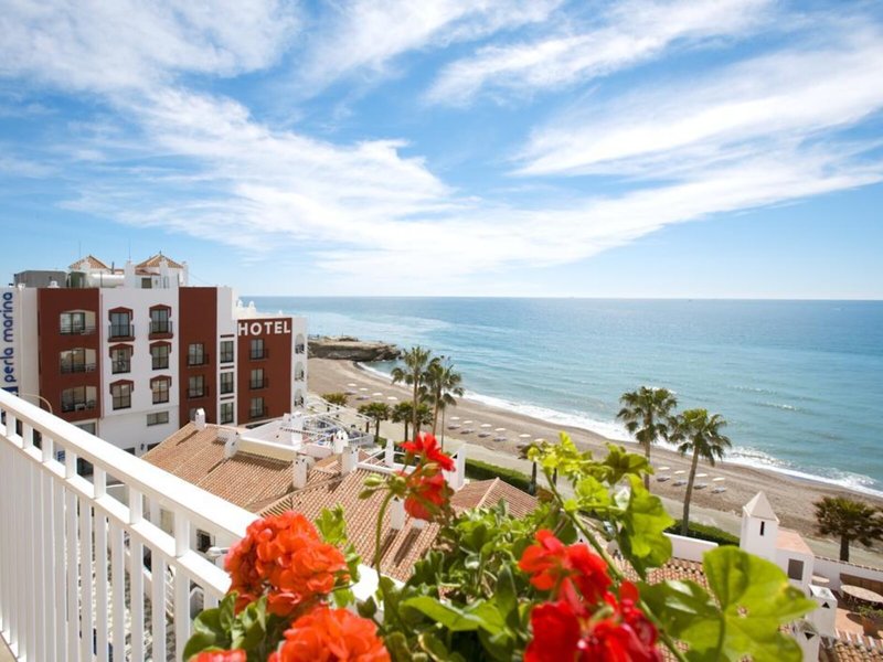 Perla Marina Apartments in Nerja, Malaga Außenaufnahme