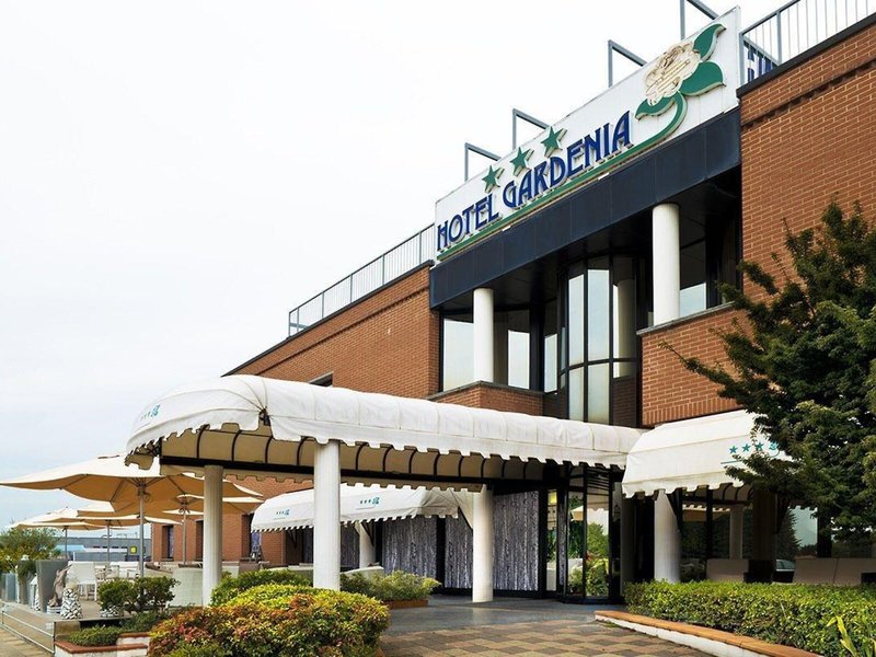 Hotel Gardenia Fiera in Cermenate, Mailand (Bergamo) Außenaufnahme