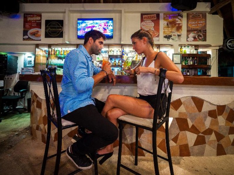 Bar