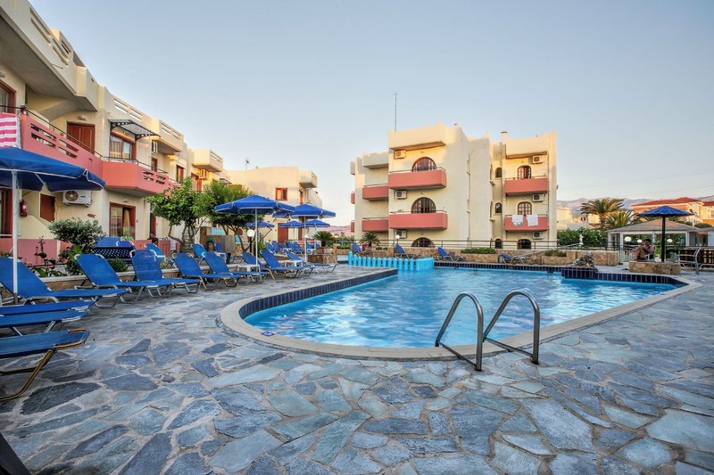 Paradise Apartments in Kato Daratsos, Heraklion (Kreta) Pool