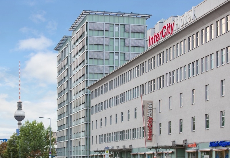 IntercityHotel Berlin Ostbahnhof in Berlin, Berlin-Sch�nefeld (DE) Außenaufnahme