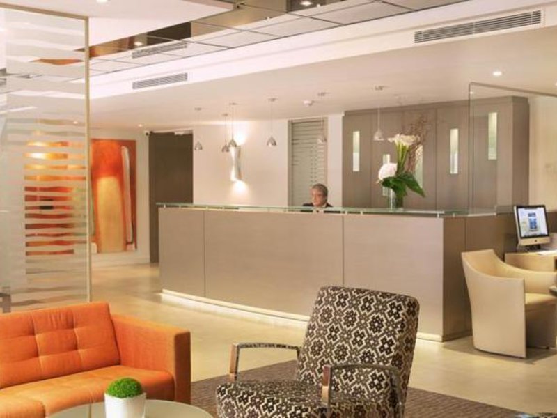 Floride Etoile in Paris, Paris-Charles De Gaulle Lounge/Empfang