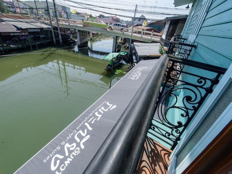Rimrabeang Amphawa Cafe and Suite in Samut Songkhram, Bangkok Landschaft